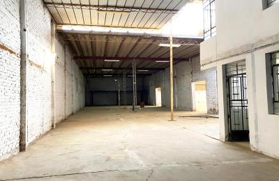 VENTA DE GRAN ALMACÉN EN CHICLAYO